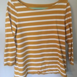 Boatneck top with scalloped hem